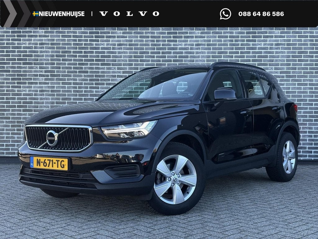 Volvo XC40 1.5 T2 Momentum Core | Navigatie | Apple Carplay, Auto's, Volvo, 12 maanden, Gebruikt, Euro 6, Zwart
