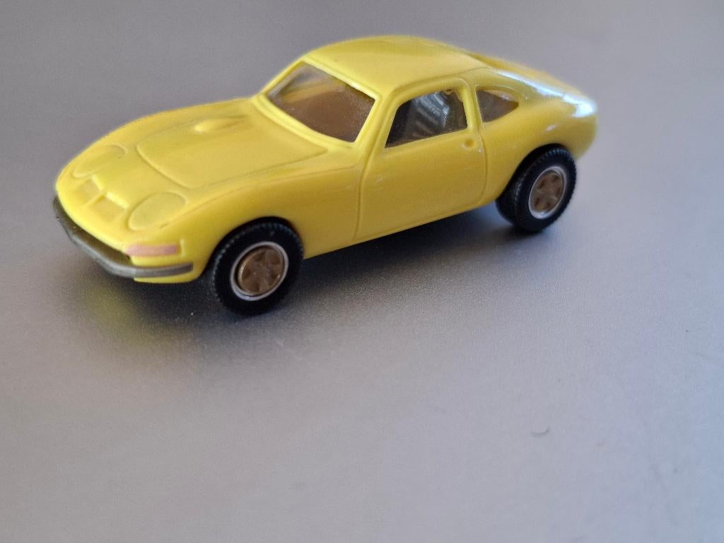 1:87 Opel GT geel € 4, Hobby en Vrije tijd, Modelauto's | 1:87, Verzenden, Zo goed als nieuw, Auto, Overige merken