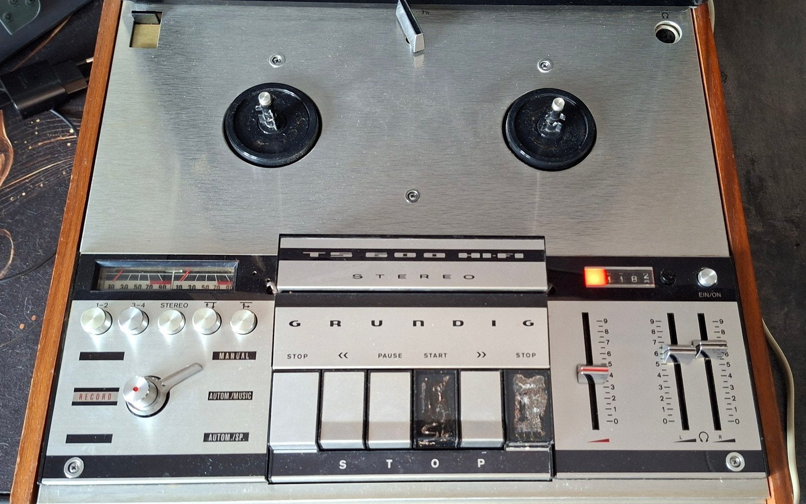 Grundig TS-600 Bandrecorder - speelt af, spoelt niet, Ophalen of Verzenden
