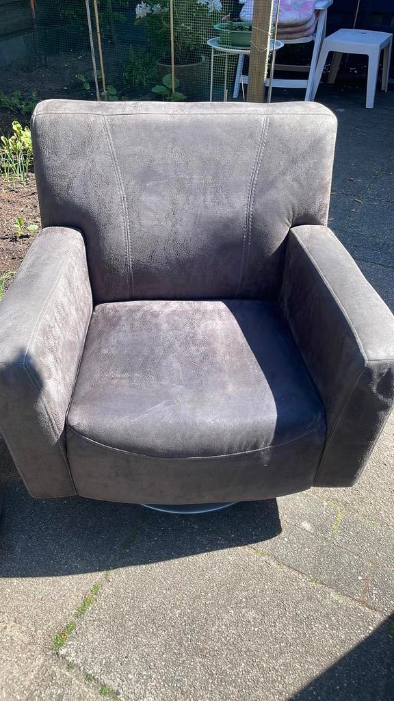 Draaistoel van H&H, Ophalen, Gebruikt, Minder dan 75 cm, Leer