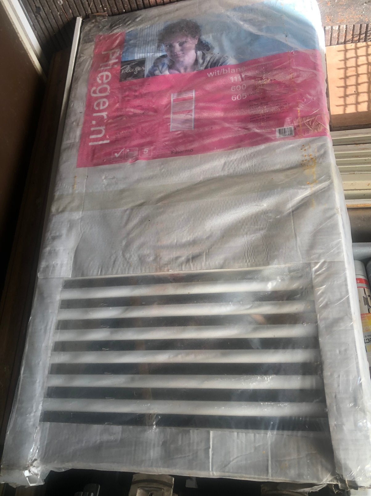 Plieger radiator electrisch, Radiator, Minder dan 60 cm, Ophalen of Verzenden, Zo goed als nieuw