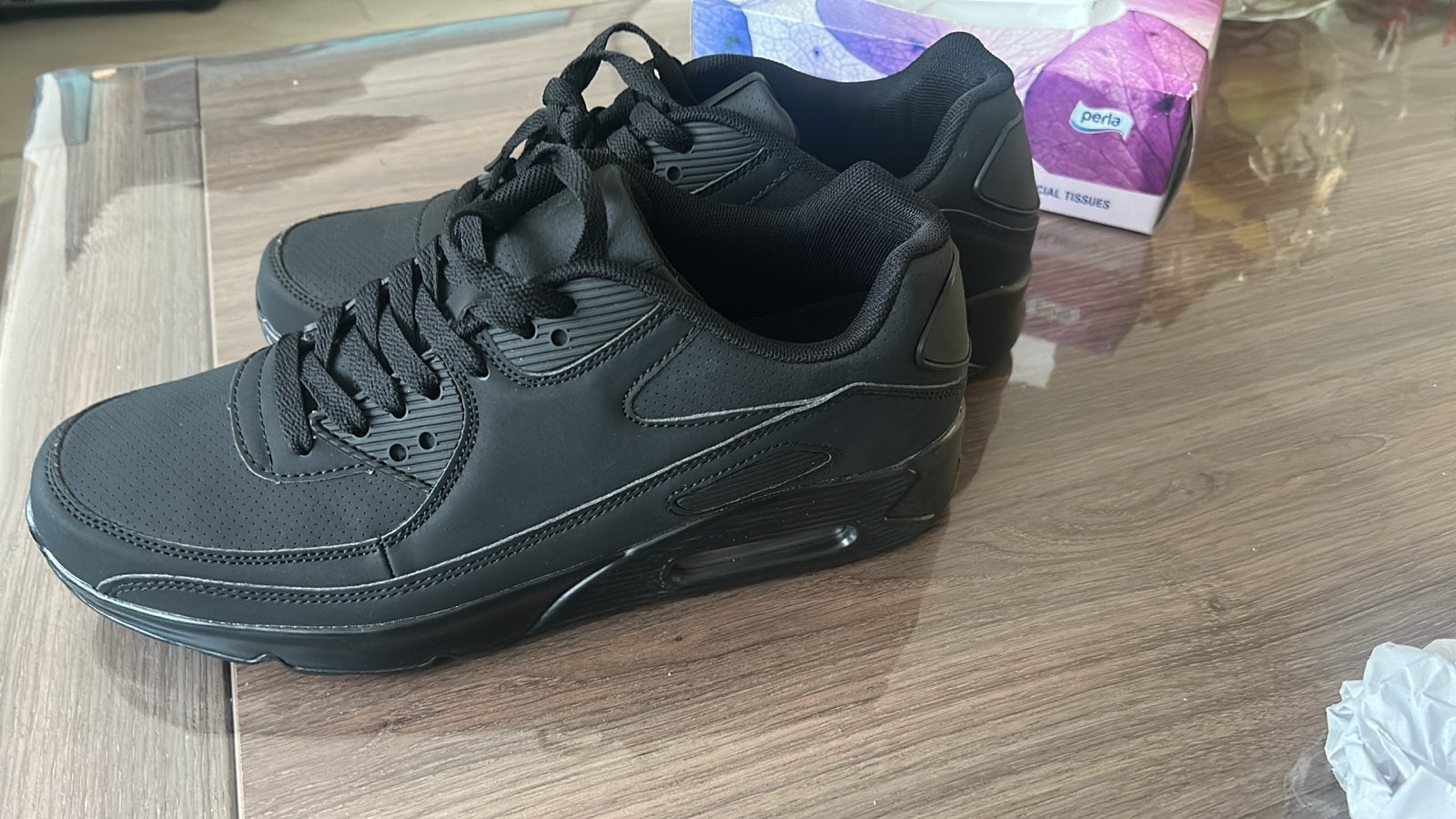 Nieuwe zwarte sneakers maat 43, Ophalen of Verzenden, Nieuw, Zwart, Sneakers of Gympen