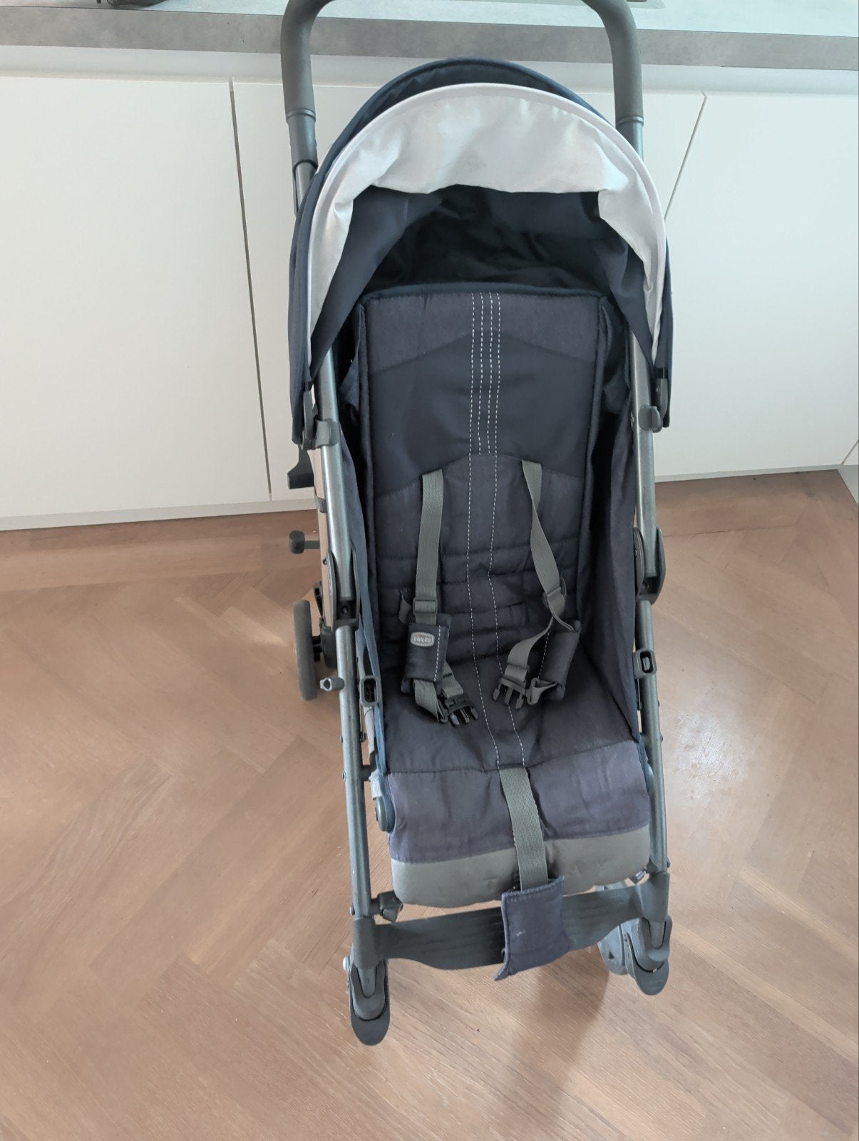 Chicco liteway paraplu buggy Denim blue, Kinderen en Baby's, Buggy's, Ophalen, Gebruikt