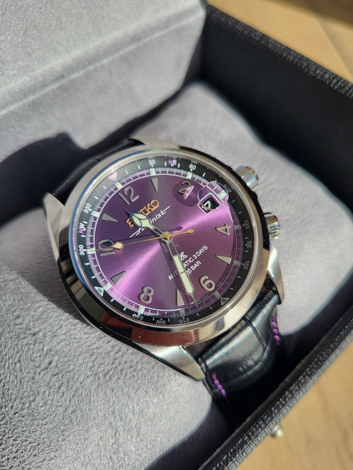 Seiko Prospex Alpinist Edo Paars HBC006J1 limited edition, Ophalen, Seiko, Leer, Staal