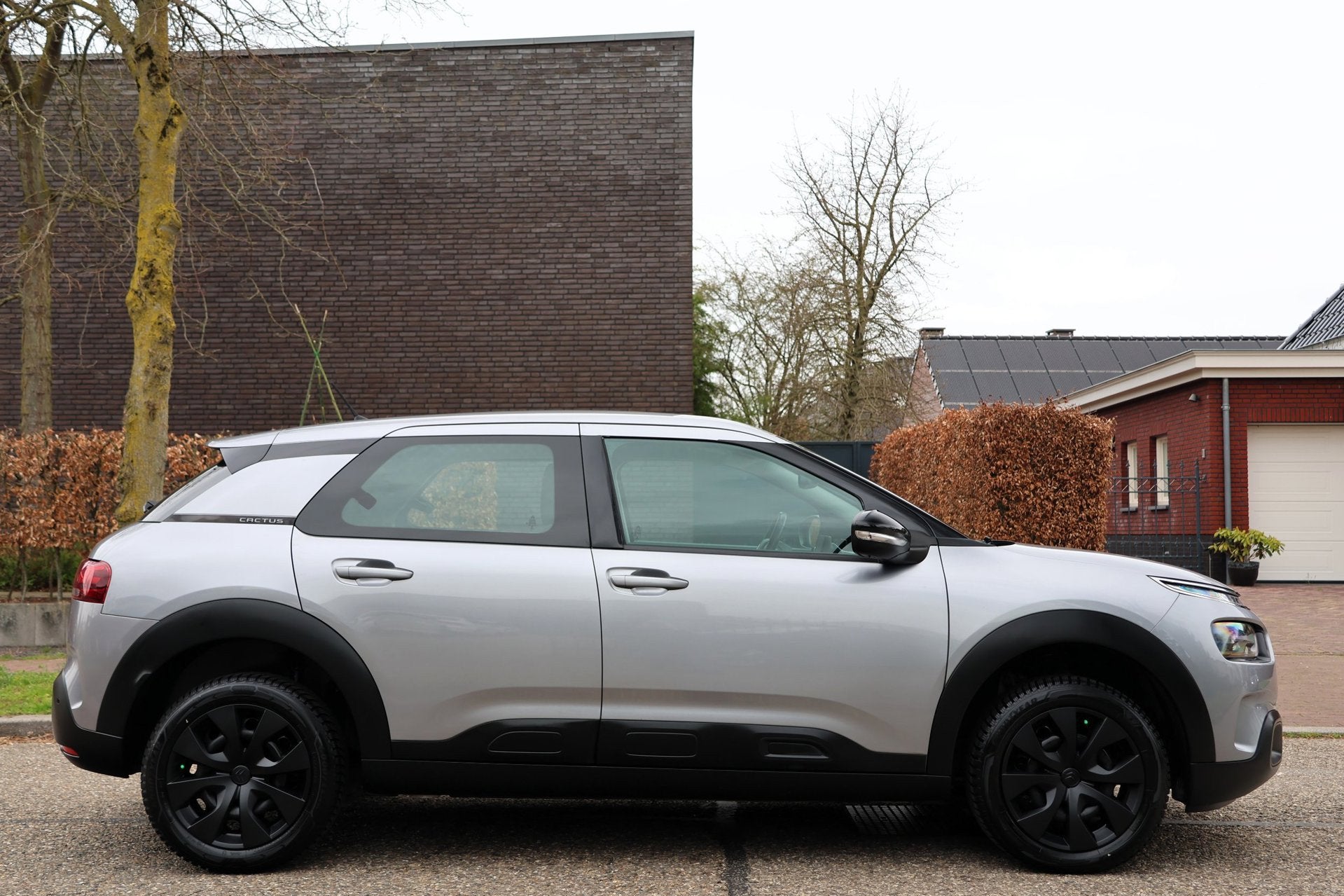 Citroen C4 Cactus 1.2 PureTech Shine | NAVI | CARPLAY | CLIM, Auto's, Euro 6, 82 pk, Bedrijf, Handgeschakeld