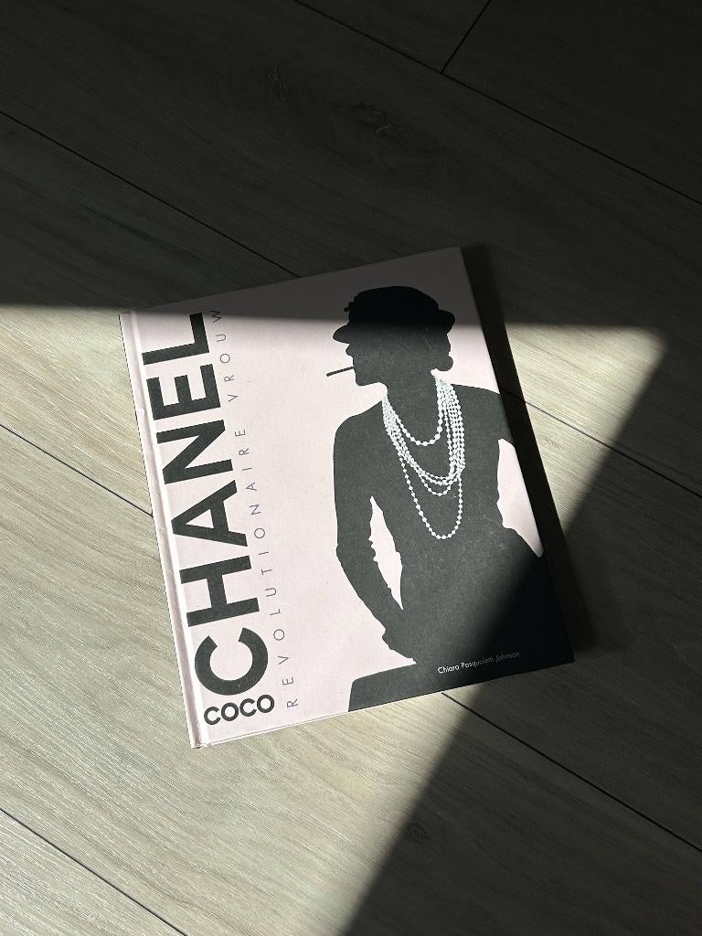 Coco Chanel Koffietafelboek, Ophalen of Verzenden, Gelezen, Chiara Pasqualetti Johnson