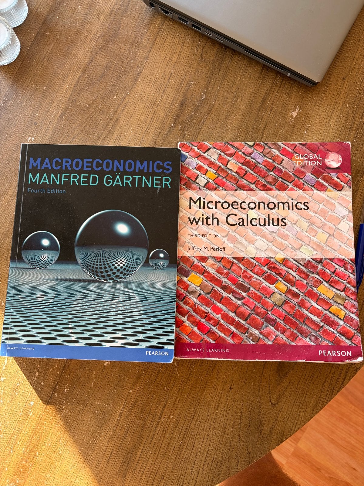 Macro- en Micro-economie Boeken - Gärtner & Perloff, Ophalen, Gamma, Gelezen, HBO