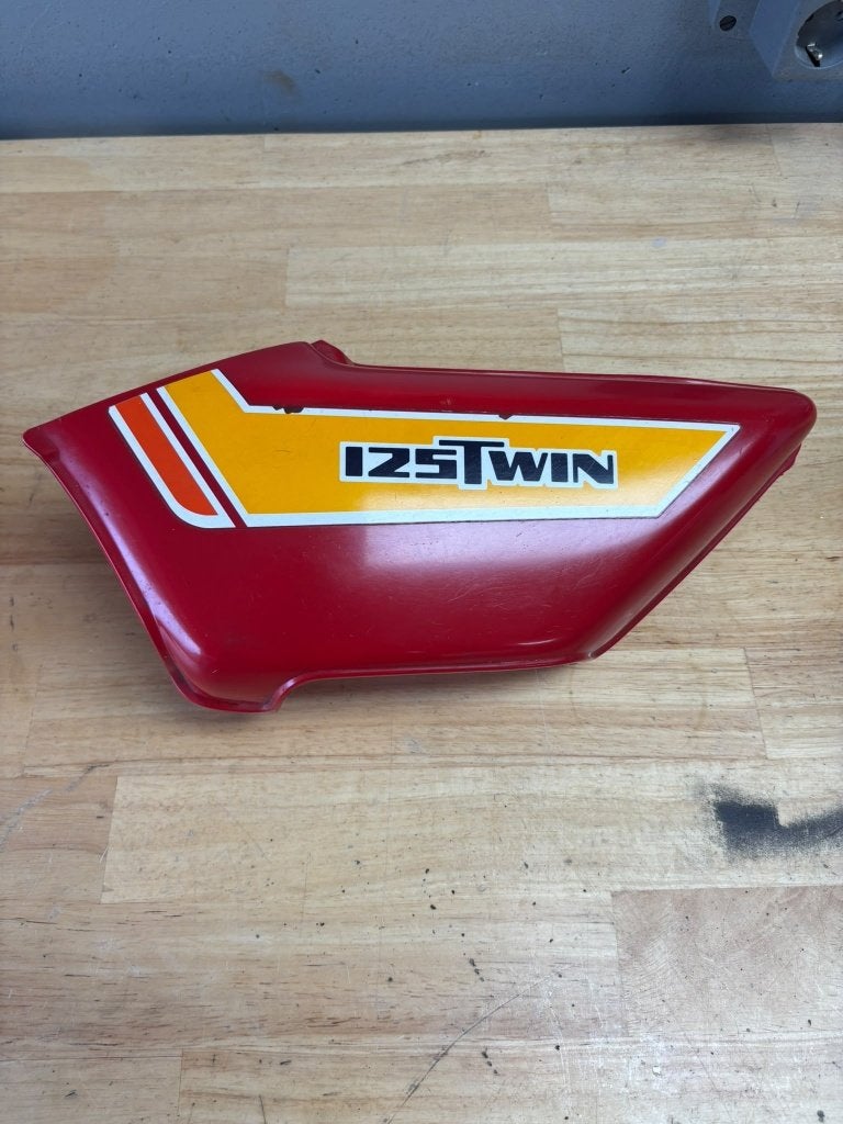 Honda CB125 Zijpaneel Zadel Links, Ophalen of Verzenden, Gebruikt