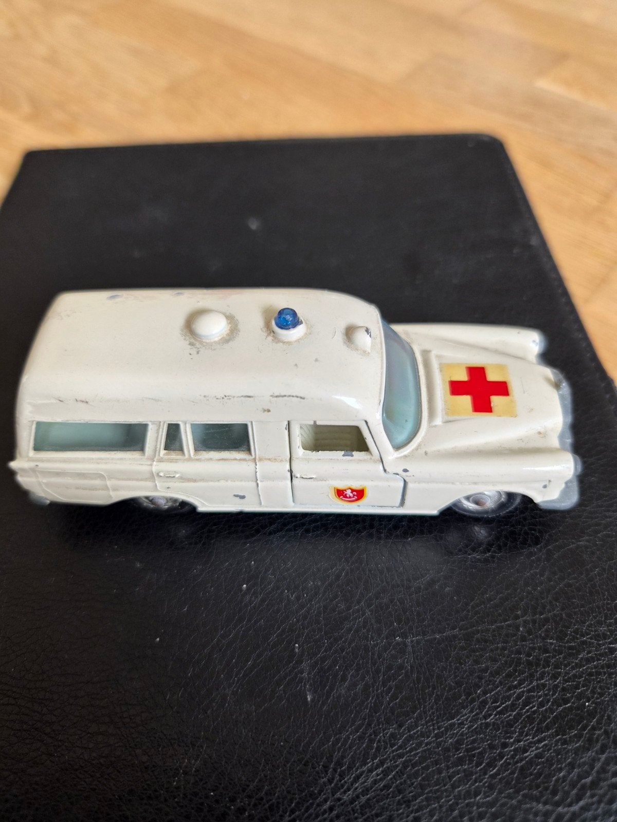 Matchbox K-6 Mercedes Ambulance - Vintage Speelgoed, Ophalen of Verzenden, Gebruikt