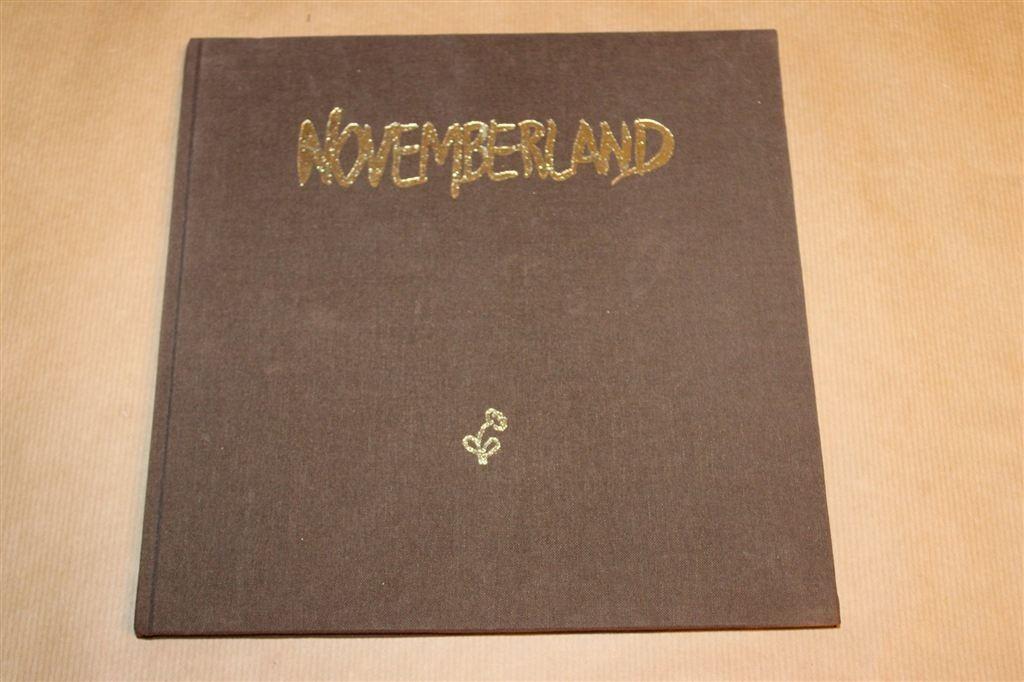 Novemberland — Opgedragen aan Groninger Veenkoloniën, Ophalen of Verzenden, Zo goed als nieuw