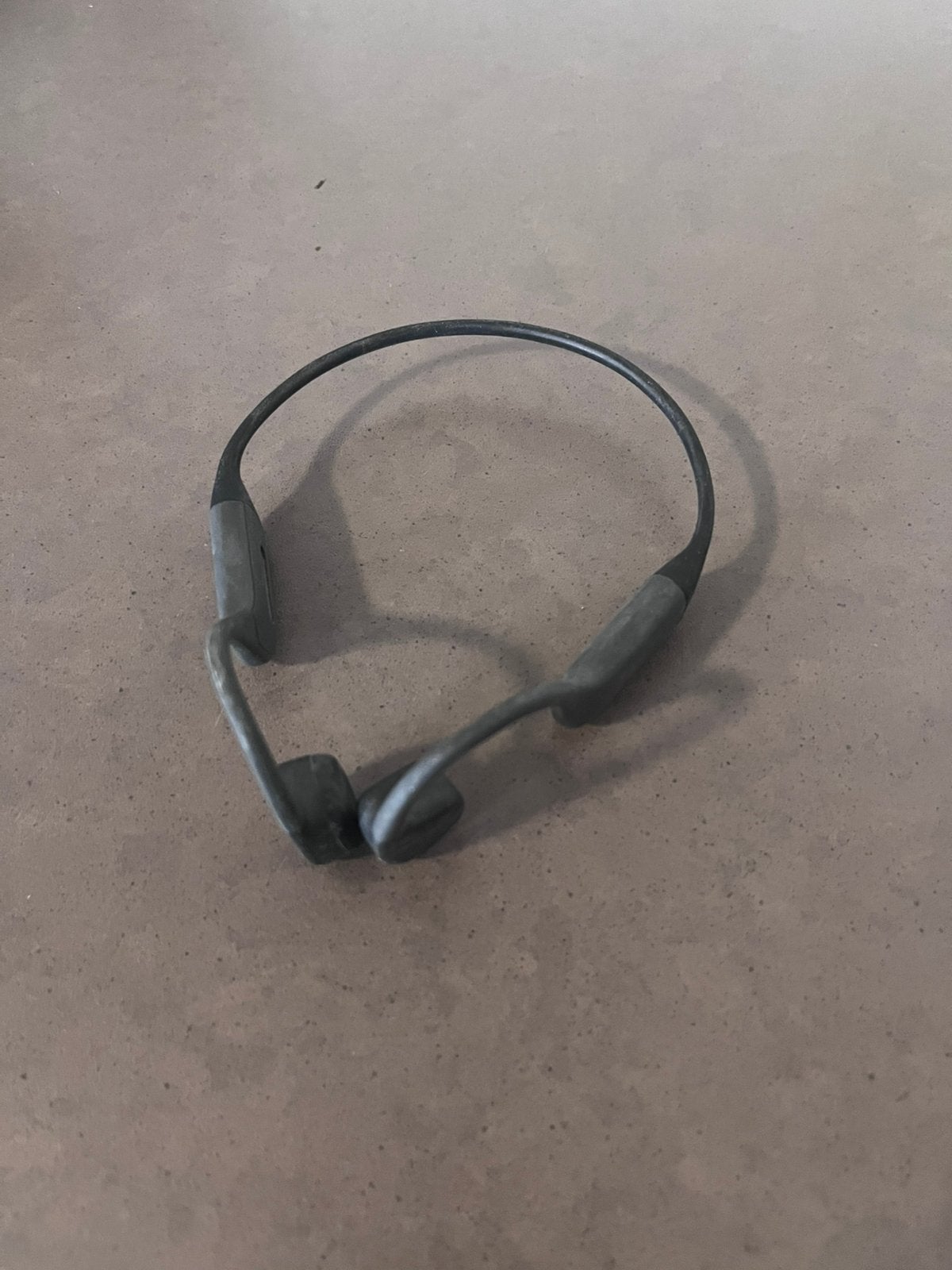 Sport oordopjes (32gb) | Golden Sound (Bone Conduction), Ophalen of Verzenden, Gebruikt, Zwart, Bluetooth