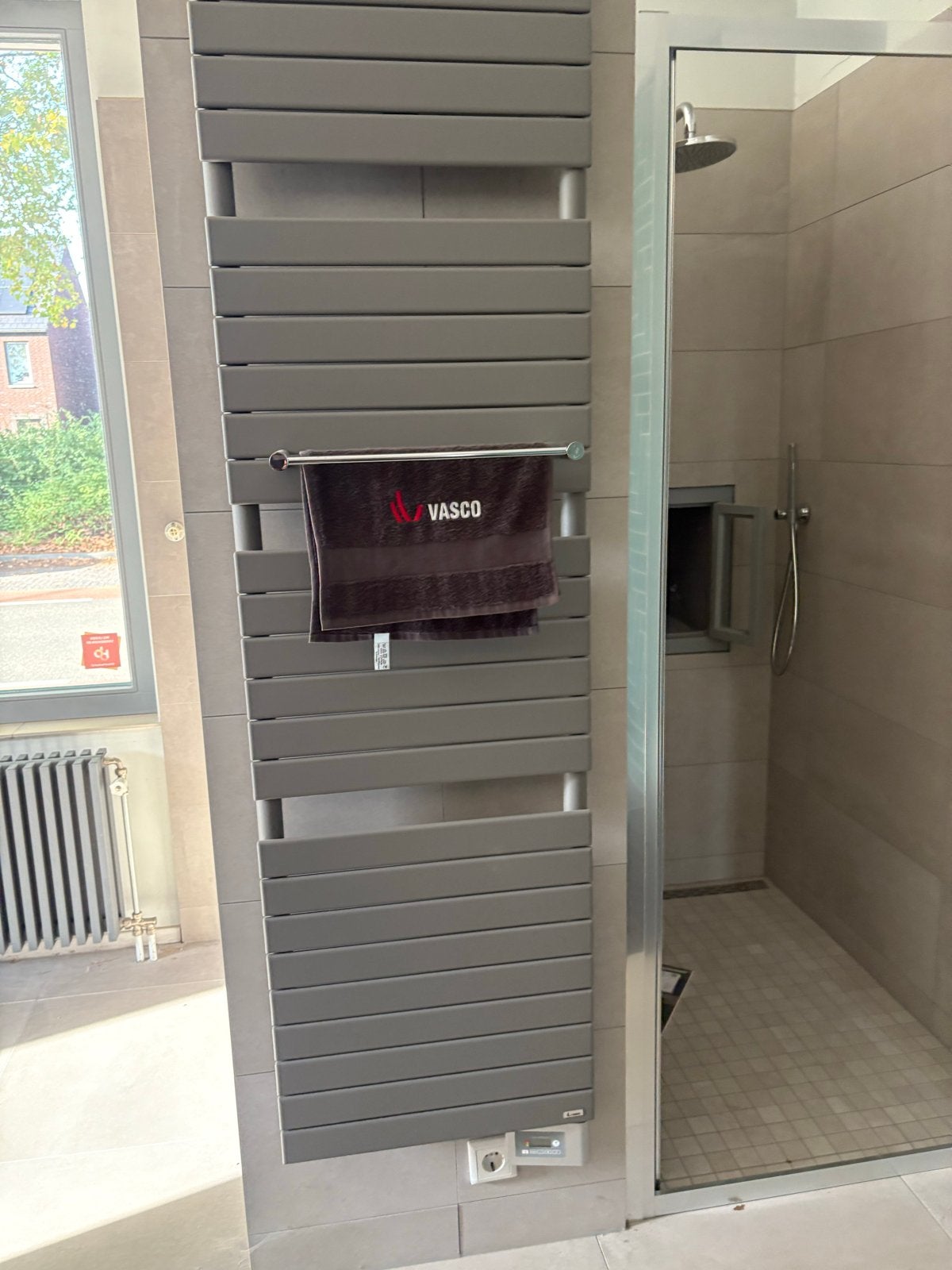 Vasco handdoekradiator - Zo goed als nieuw, Ophalen, 500 tot 800 watt, Radiator, Minder dan 60 cm