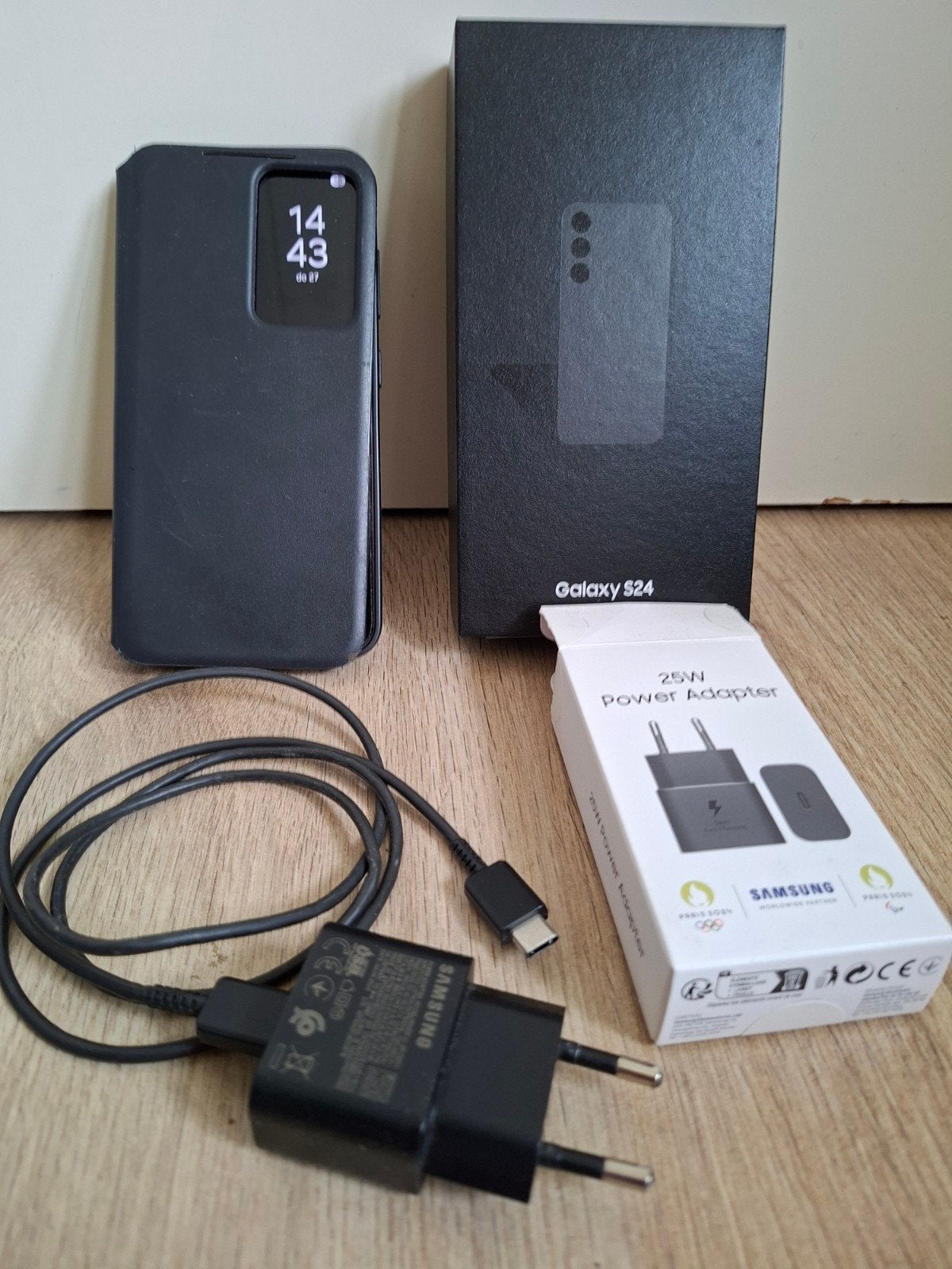 Samsung Galaxy S24....5G....128GB.....onyx black.....€ 350,=, Ophalen, Gebruikt, Galaxy S24, Zwart