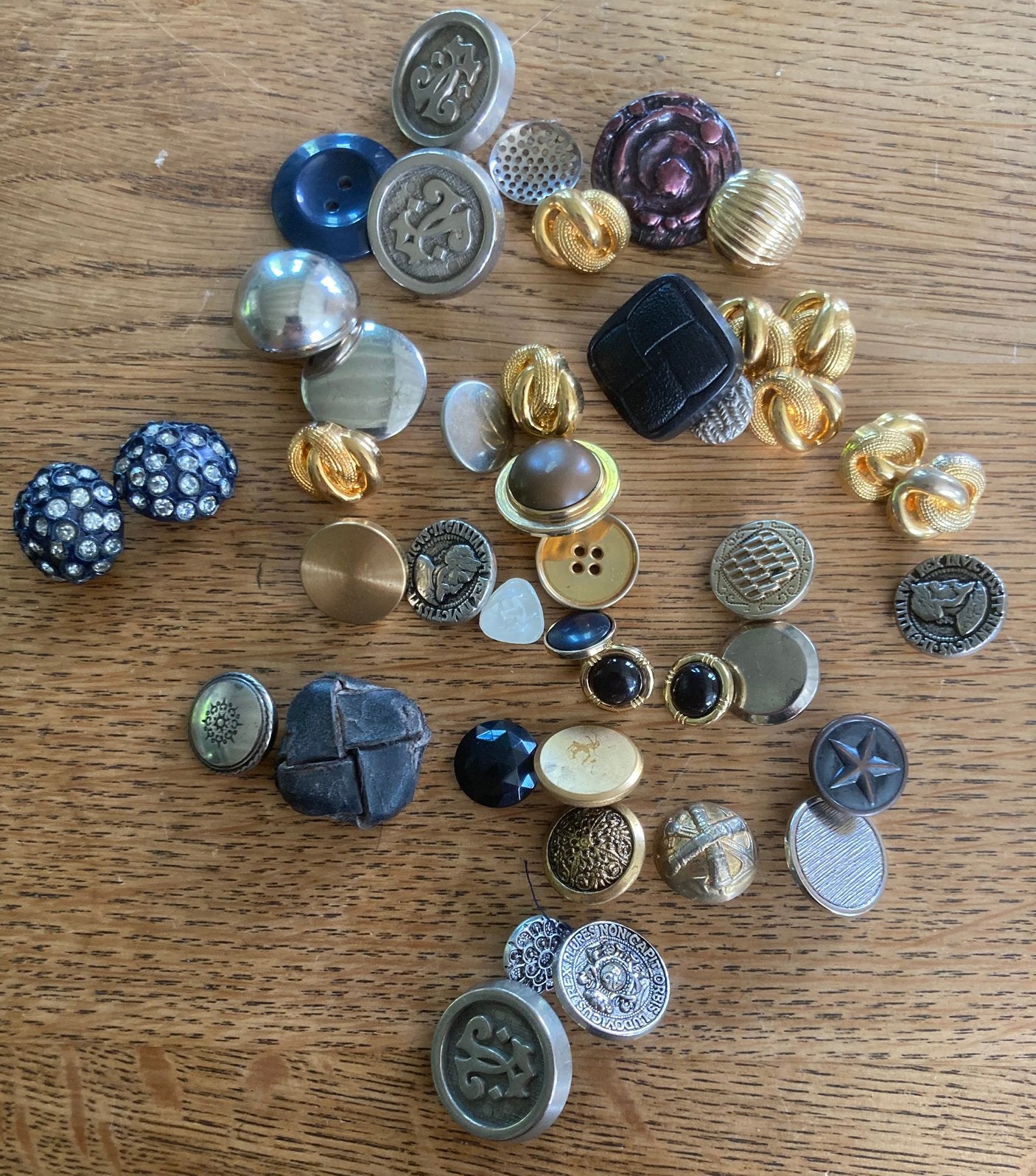 Knopen, Gebruikt, B, Ophalen of Verzenden, H