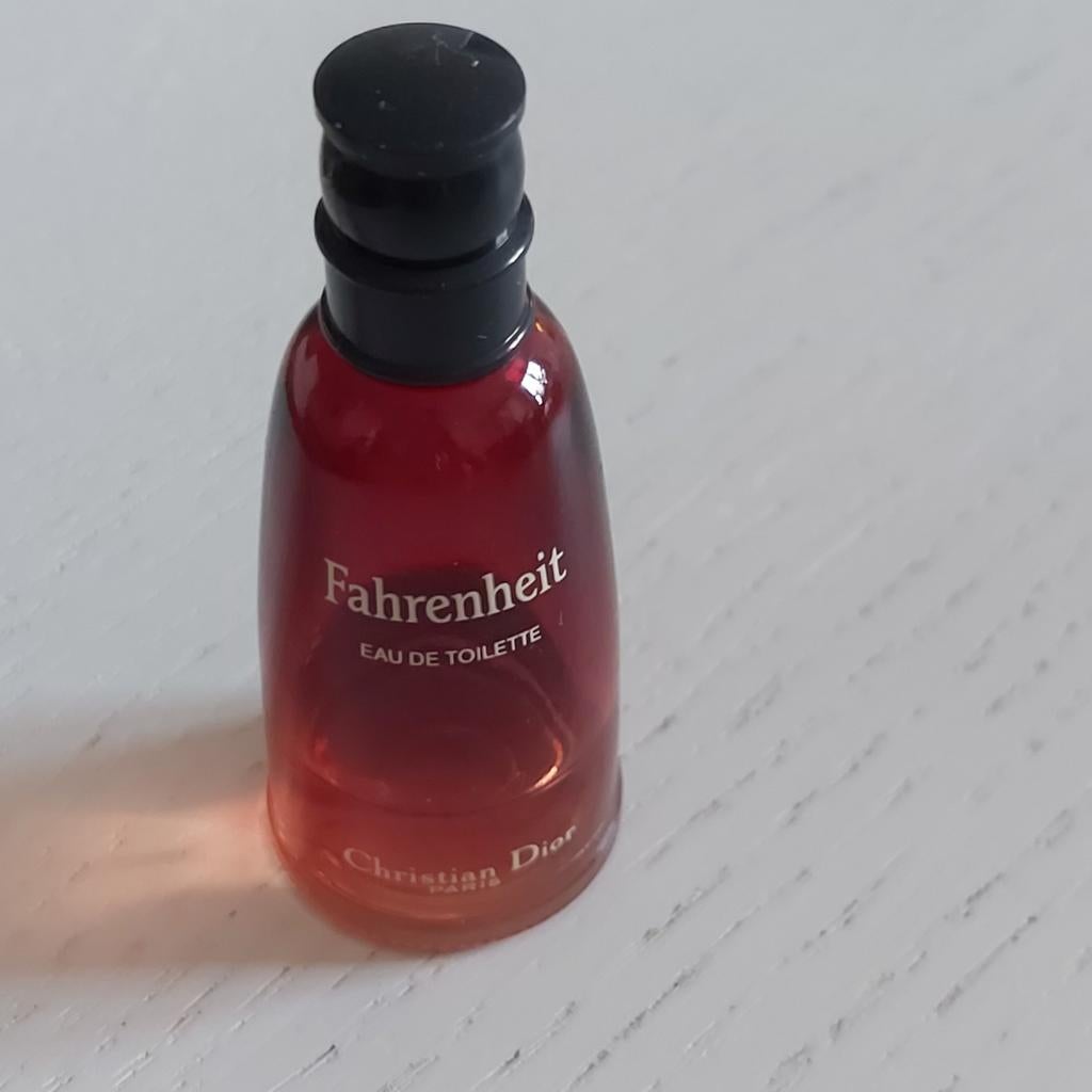 Eau de toilette Fahrenheit Christian Dior, Ophalen of Verzenden, Zo goed als nieuw, Miniatuur, Gevuld