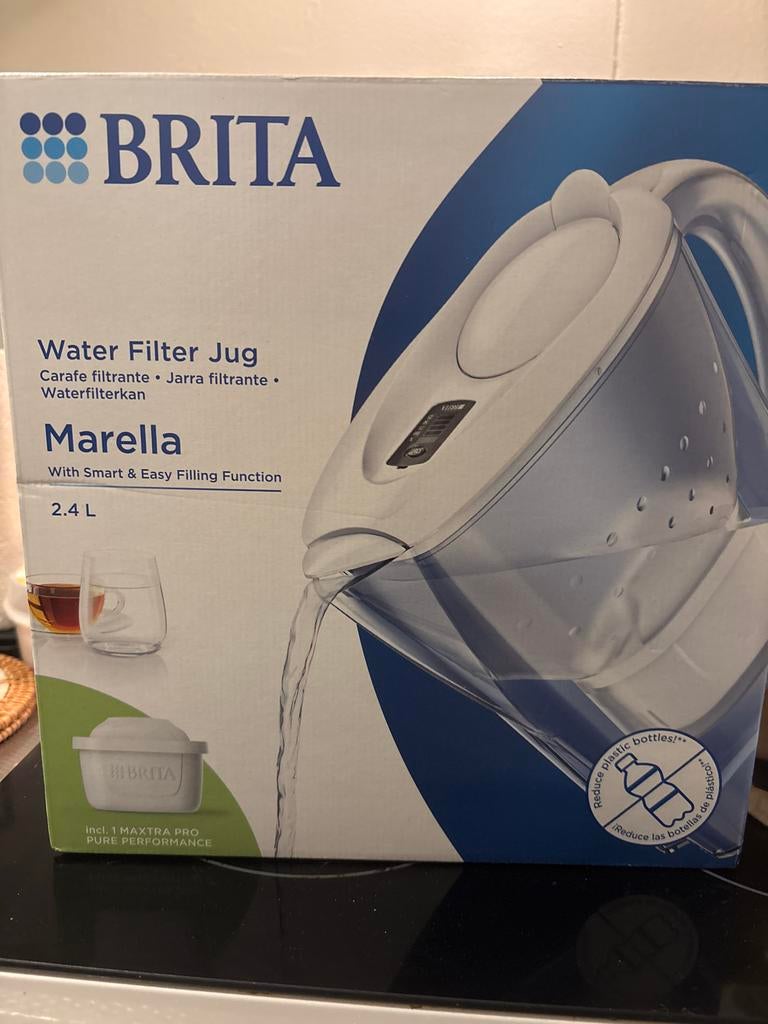 BRITA Marella Waterfilterkan 2.4L - Nieuw in doos, Huis en Inrichting, Keuken | Keukenbenodigdheden, Nieuw, Ophalen of Verzenden