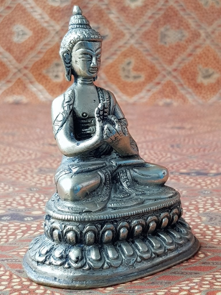 Mooi origineel oud Oosters brons beeldje van Boeddha 10 cm., Antiek en Kunst, Zilver, Handgemaakt, Ophalen of Verzenden, Overige herkomsten