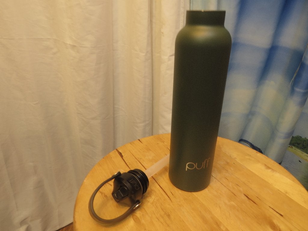 legergroene rvs Puff waterfles met rietje ongeveer 750 ml, Ophalen of Verzenden, Gebruikt