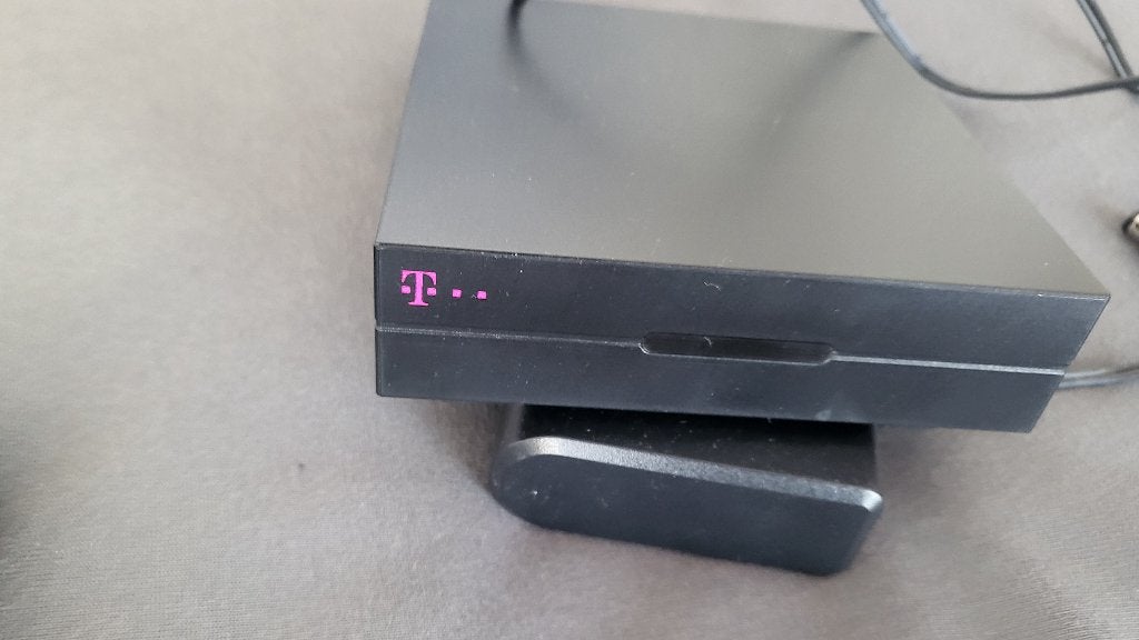 Amino Aria Model 610X inclusief Afstandsbediening, Audio, Tv en Foto, Decoders en Harddiskrecorders, Ophalen of Verzenden, Gebruikt