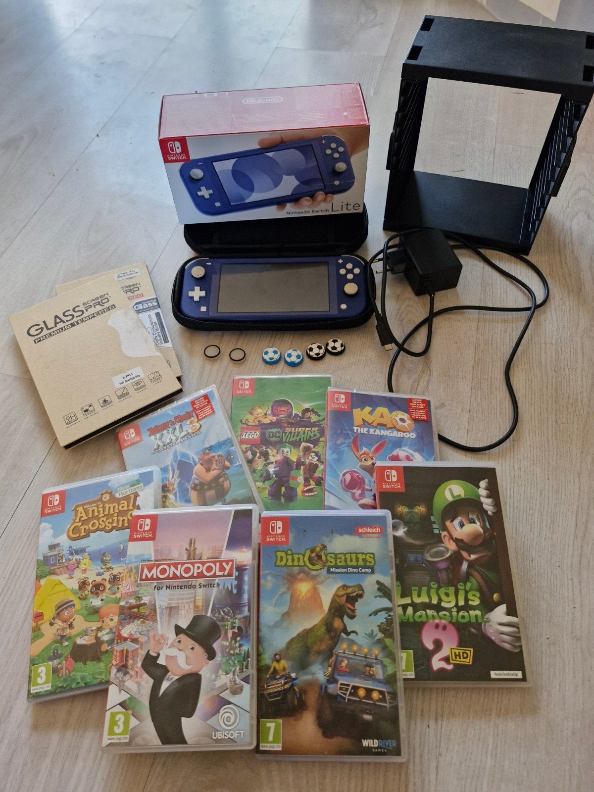 Nintendo Switch Lite met 7 games en accessoires, Met games, Ophalen of Verzenden, Zo goed als nieuw, Zonder controller