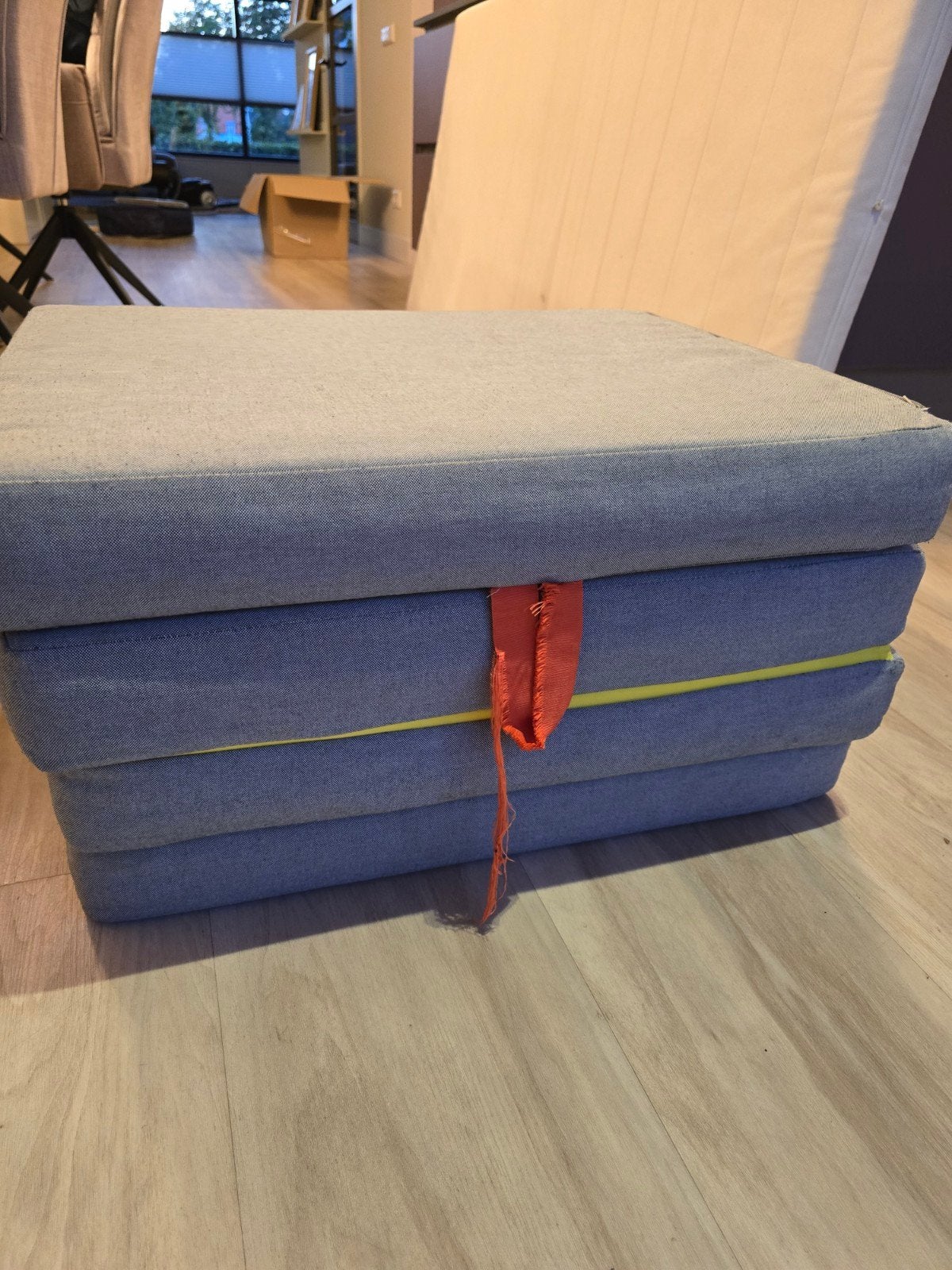 Ikea opvouwbaar matrasje, lichtgrijs, wasbare hoes, Huis en Inrichting, Slaapkamer | Matrassen en Bedbodems, Ophalen