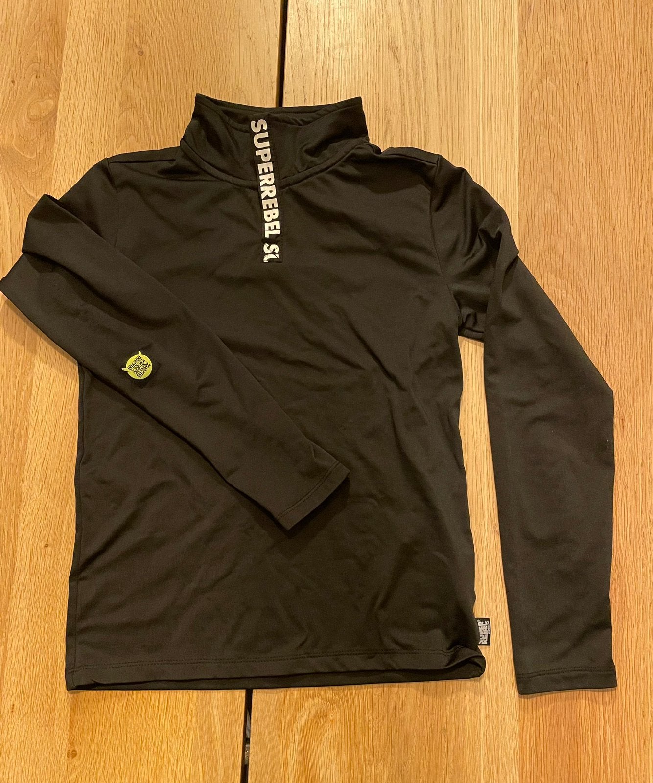 **** ski shirt 152 SUPERREBEL ****, Ophalen of Verzenden, Gedragen, Maat 34 (XS) of kleiner, Overige typen