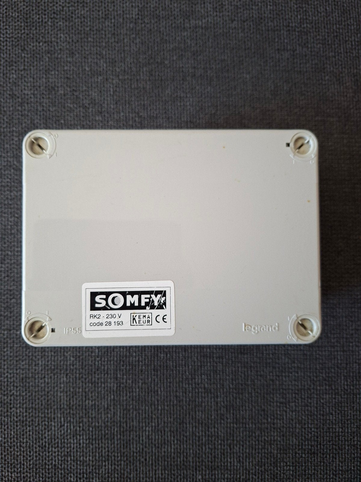 Nieuwe Somfy RK2-230V code 28 193 Legrand IP55 behuizing, Ophalen of Verzenden, Gebruikt, Overige merken, Overige typen