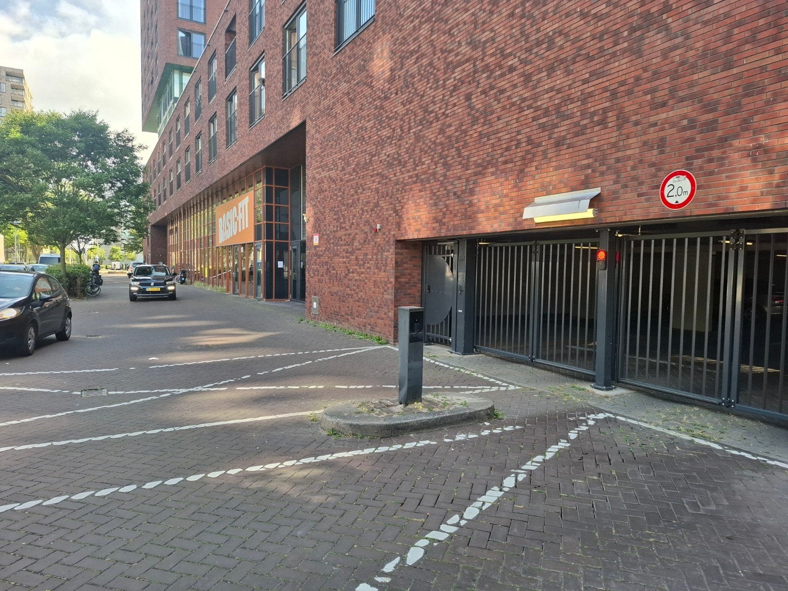 Vaste parkeerplek Europaplein Utrecht, Huizen en Kamers, Utrecht