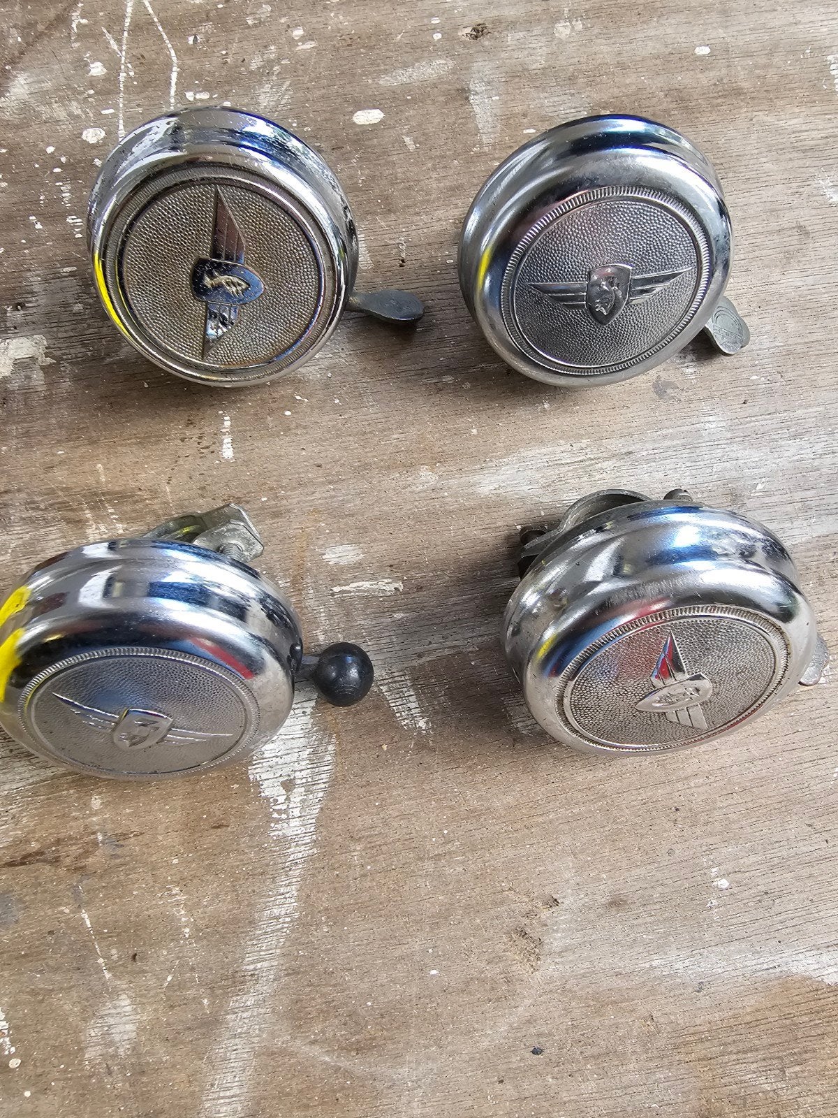Zundapp bellen origineel 4 stuks in 1 koop., Fietsen en Brommers, Brommeronderdelen | Zundapp, Ophalen of Verzenden, Gebruikt