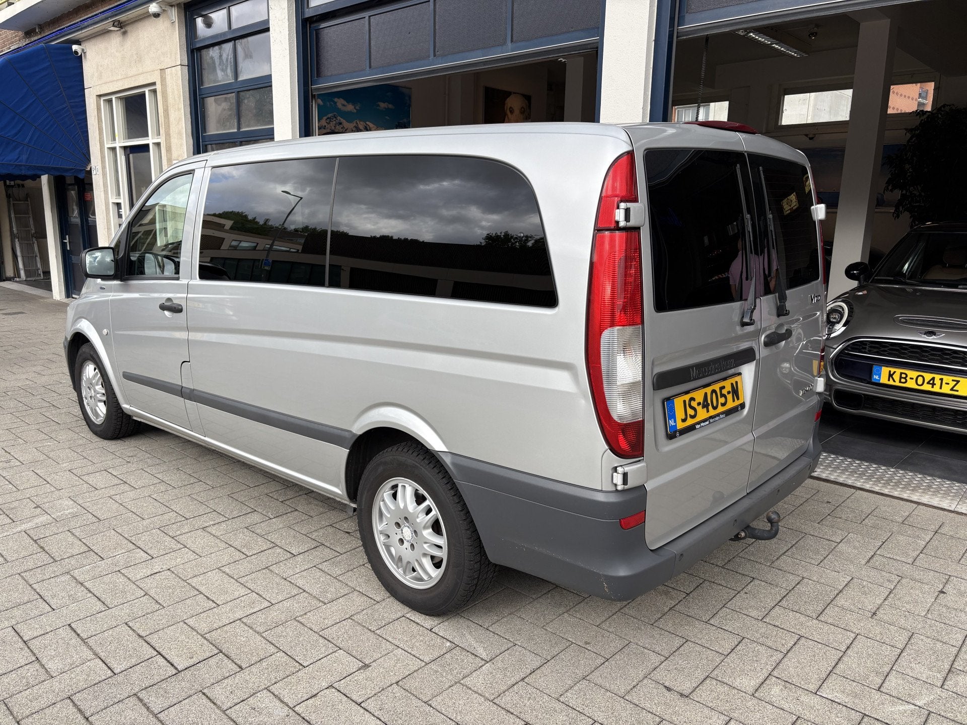 Mercedes-Benz Vito 116 CDI 320 Lang 8-PERSOONS/NIEUWSTAAT, Auto's, Euro 5, Achterwielaandrijving, Gebruikt, 2000 kg