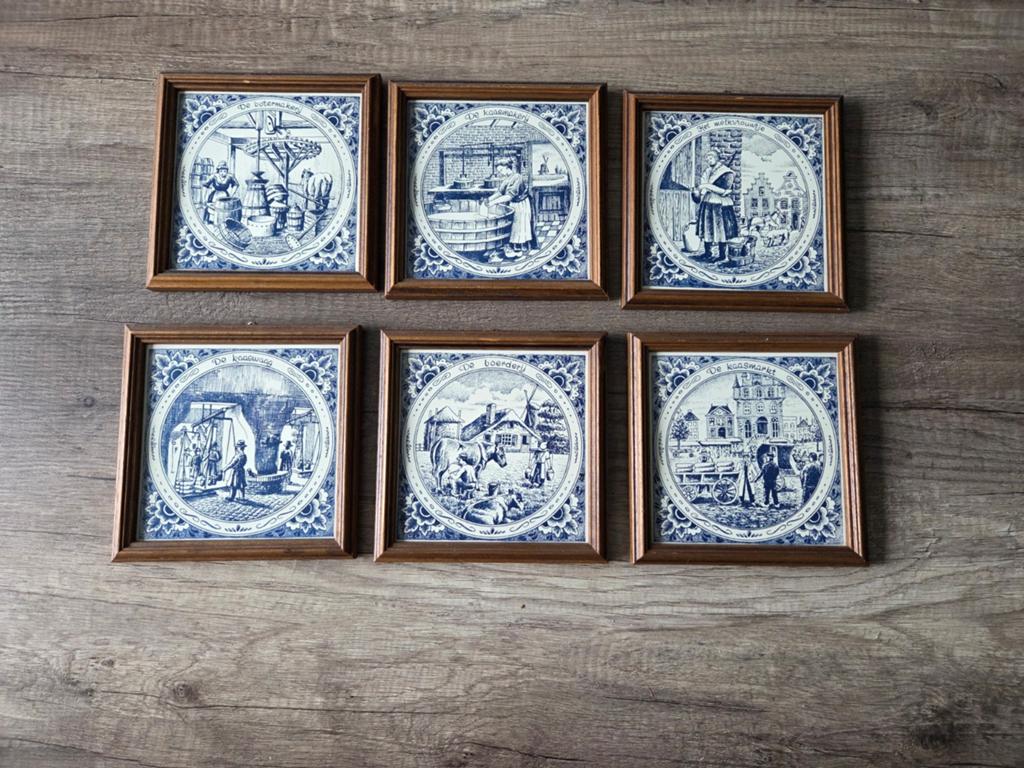 Set van 6 Delfts Blauwe Tegeltjes met Houten Lijst, Ophalen
