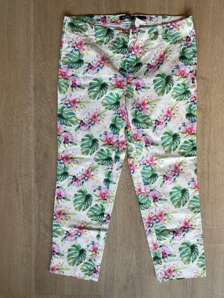Robell Pull-on Broek  | wit, bloemen | mt 42 / 44, Wit, Maat 42/44 (L), Ophalen of Verzenden, Zo goed als nieuw