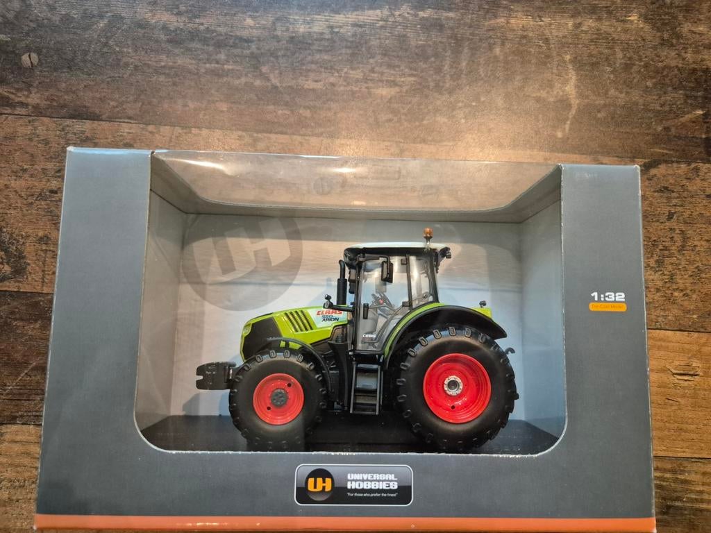 Claas arion 550 UH, Ophalen of Verzenden, Zo goed als nieuw, Tractor of Landbouw, Universal Hobbies
