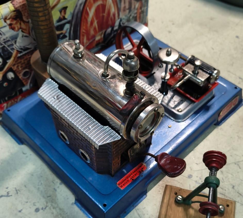 Wilesco Stoommachine  - Zo goed als nieuw met accessoires, Ophalen of Verzenden