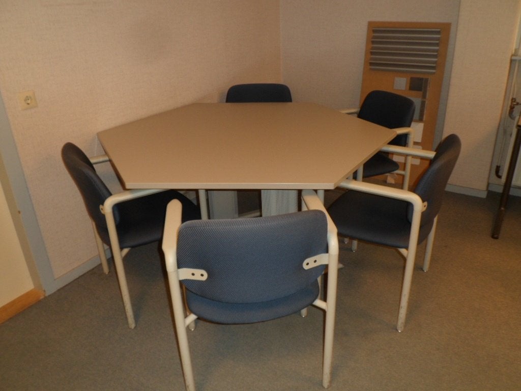 zeskantige kantoor/kantine/eet tafel, Huis en Inrichting, Tafels | Eettafels, Ophalen, Gebruikt, Overige vormen, 200 cm of meer