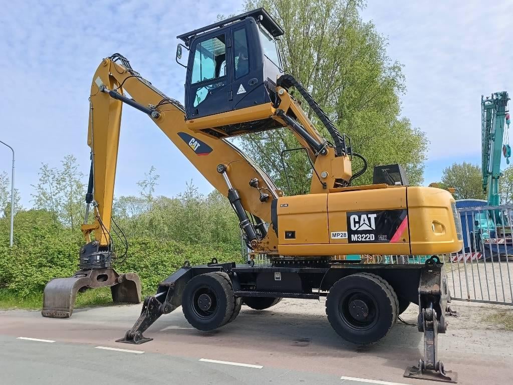 Cat M 322 D overslagkraag waste handler umslag bagger, Kraan