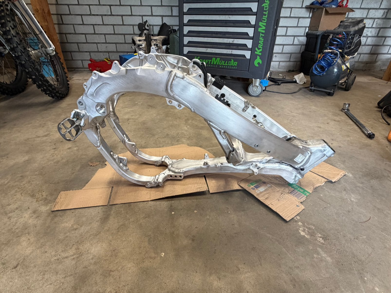 Nieuw frame Yamaha YZ450F 2026, Ophalen, JP, Info@yamaha.com, Nieuw