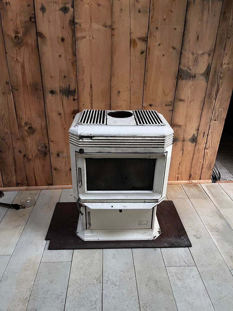 Jotul Alpha Houtkachel - Vrijstaande Haard, Ophalen, Gebruikt, Hout, Houtkachel