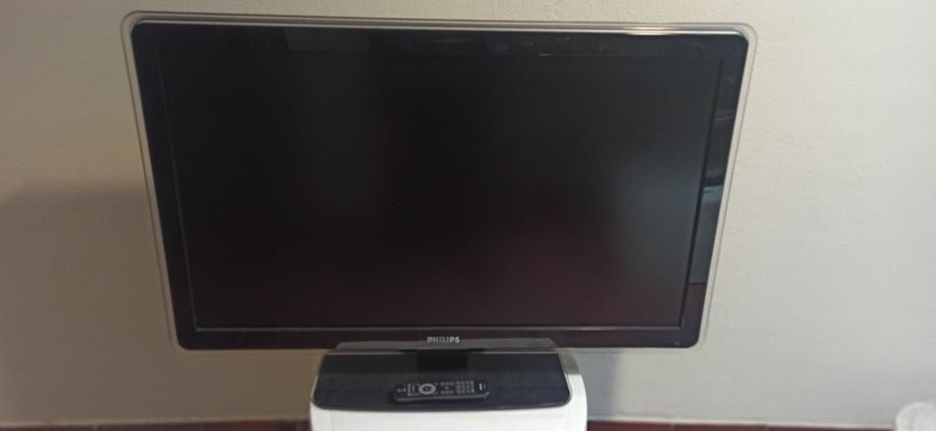 Philips TV met afstandsbediening - Goede staat 47 inch, Ophalen, Philips, Gebruikt, 50 Hz