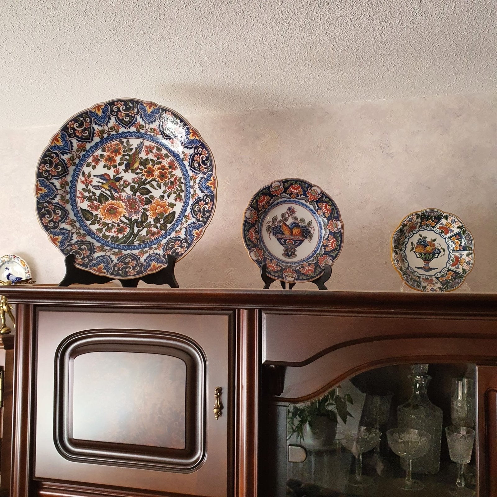 Decoratieve Wandborden met Bloemen en Vogels, Antiek en Kunst, Antiek | Wandborden en Tegels, Ophalen of Verzenden