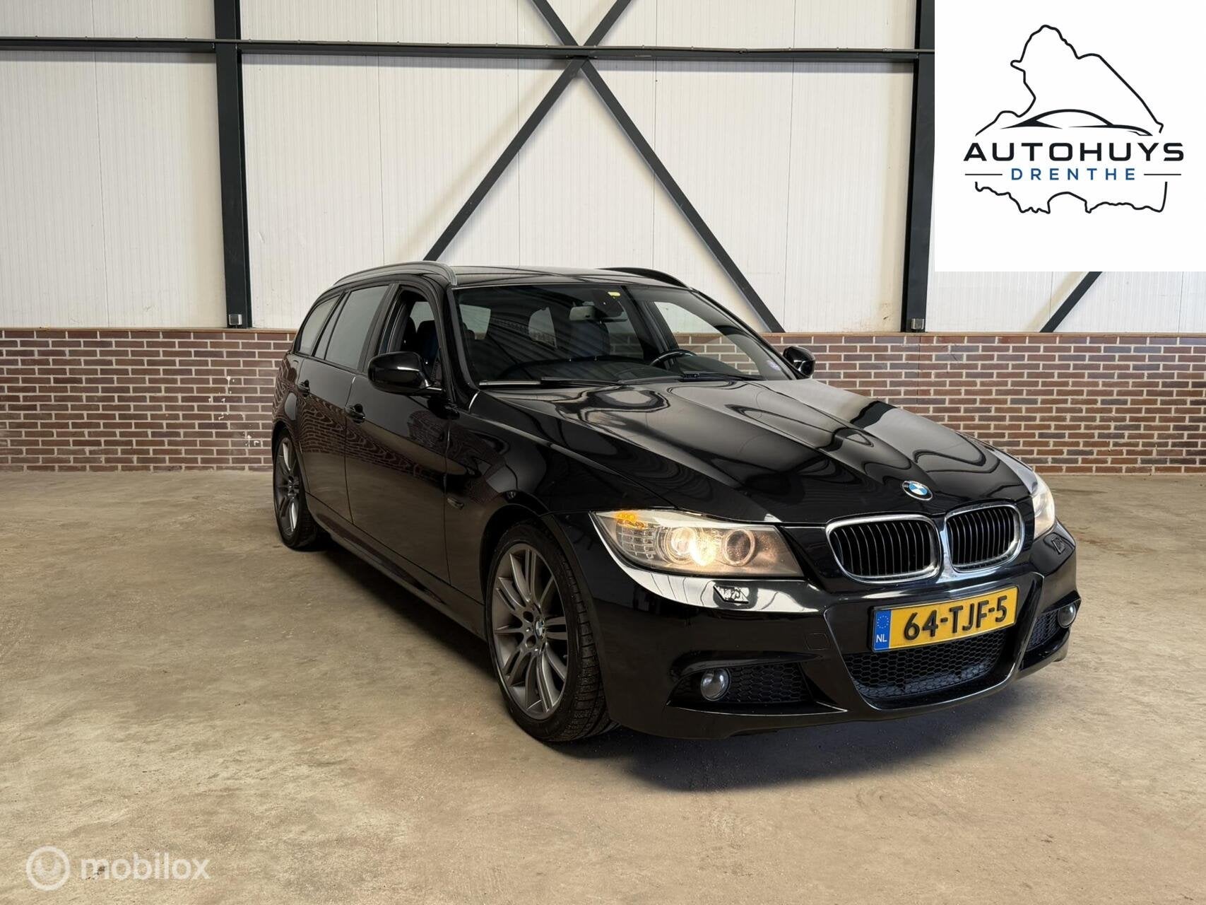 BMW 3-serie Touring 318i Corporate Lease M Sport Edition AUT, Auto's, Automaat, Euro 5, 4 cilinders, 1435 kg