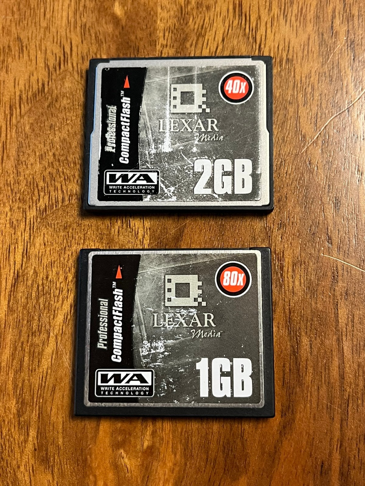 Compact Flash card 1 en 2 GB, Gebruikt, Ophalen of Verzenden, 2 GB, Fotocamera