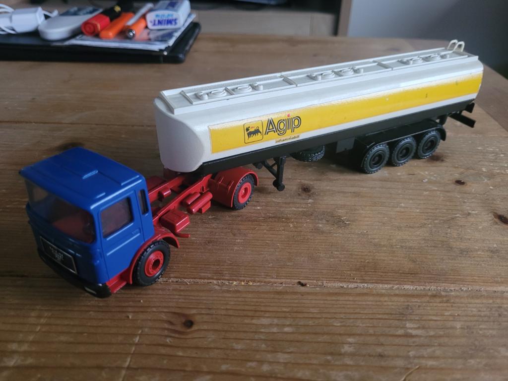 Man tankwagen agip, Hobby en Vrije tijd, Modelauto's | 1:50, Conrad, Conrad, Conrad, Ophalen of Verzenden