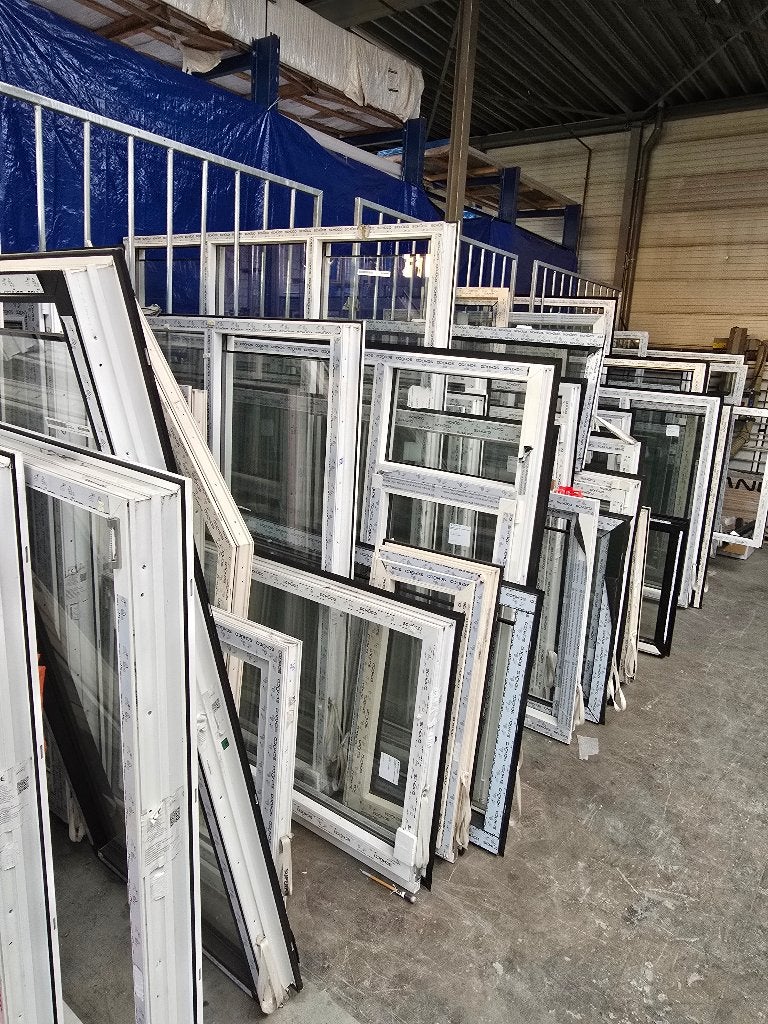 SCHÜCO KOZIJNEN NIEUW 100x GROOT PARTIJ - DIRECT BESCHIKBAAR, Doe-het-zelf en Verbouw, Ophalen, Kunststof, Nieuw, Inclusief glas