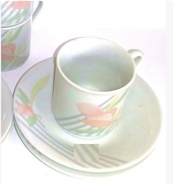 5 koffiekopjes en 4 schotels met prachtige rozen /bloemen, Ophalen of Verzenden