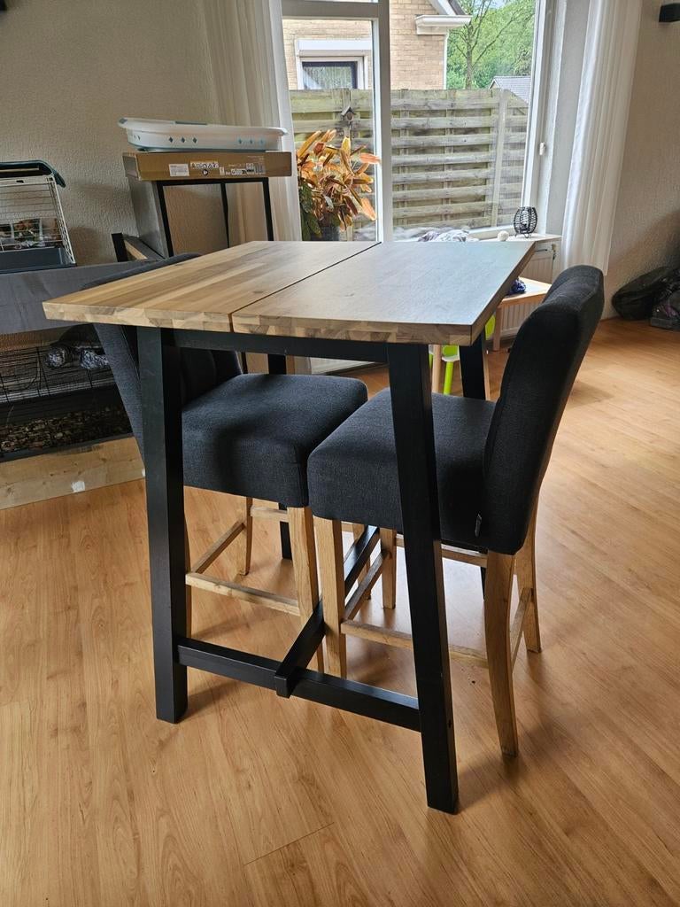 Ikea bartafel met 2 krukken, Huis en Inrichting, Gebruikt, 50 tot 100 cm, Tot twee personen, 50 tot 100 cm