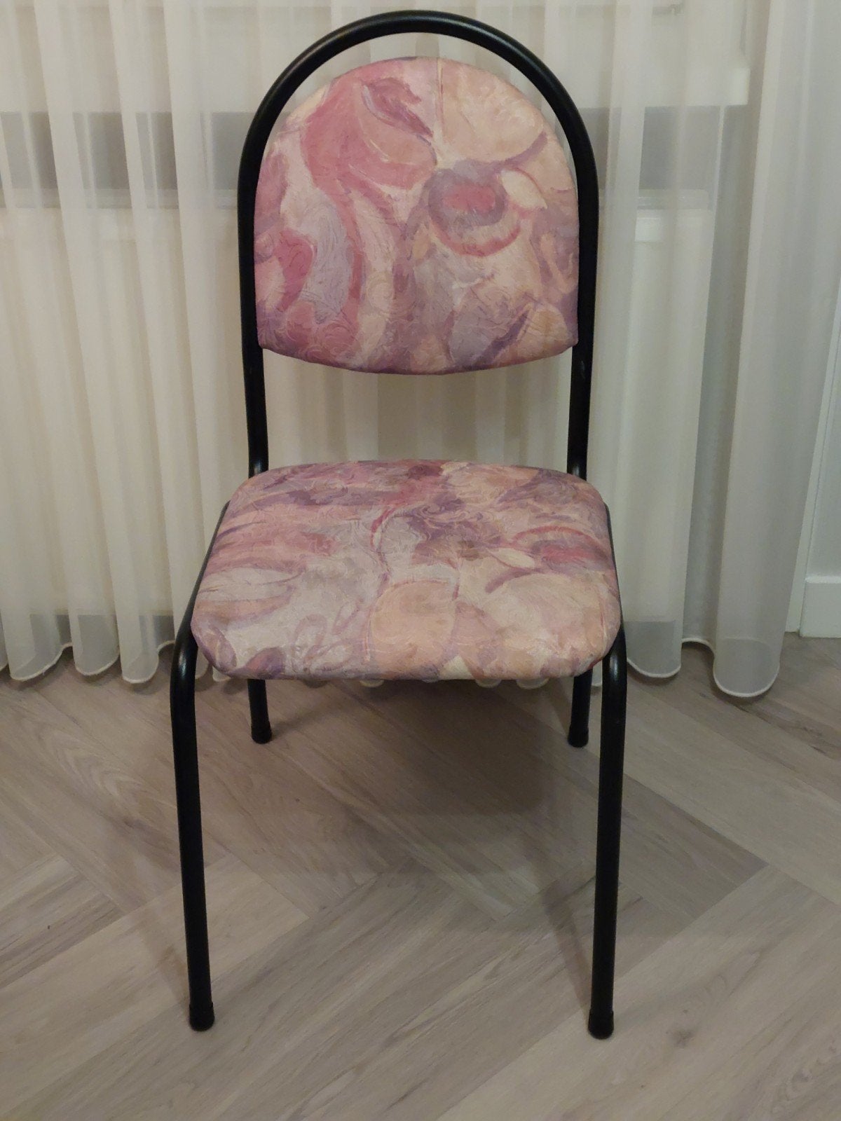 5 Comfortabele stoelen met stoffen bekleding, Huis en Inrichting, Ophalen, Overige kleuren, Zo goed als nieuw, Stof
