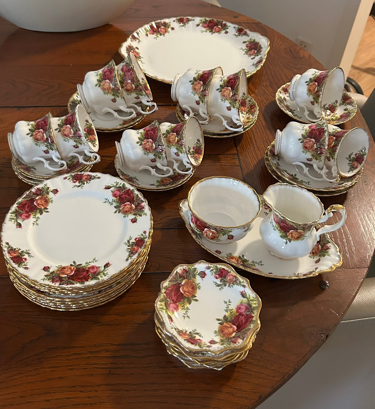 Royal Albert, Old Country Roses servies, Antiek en Kunst, Ophalen