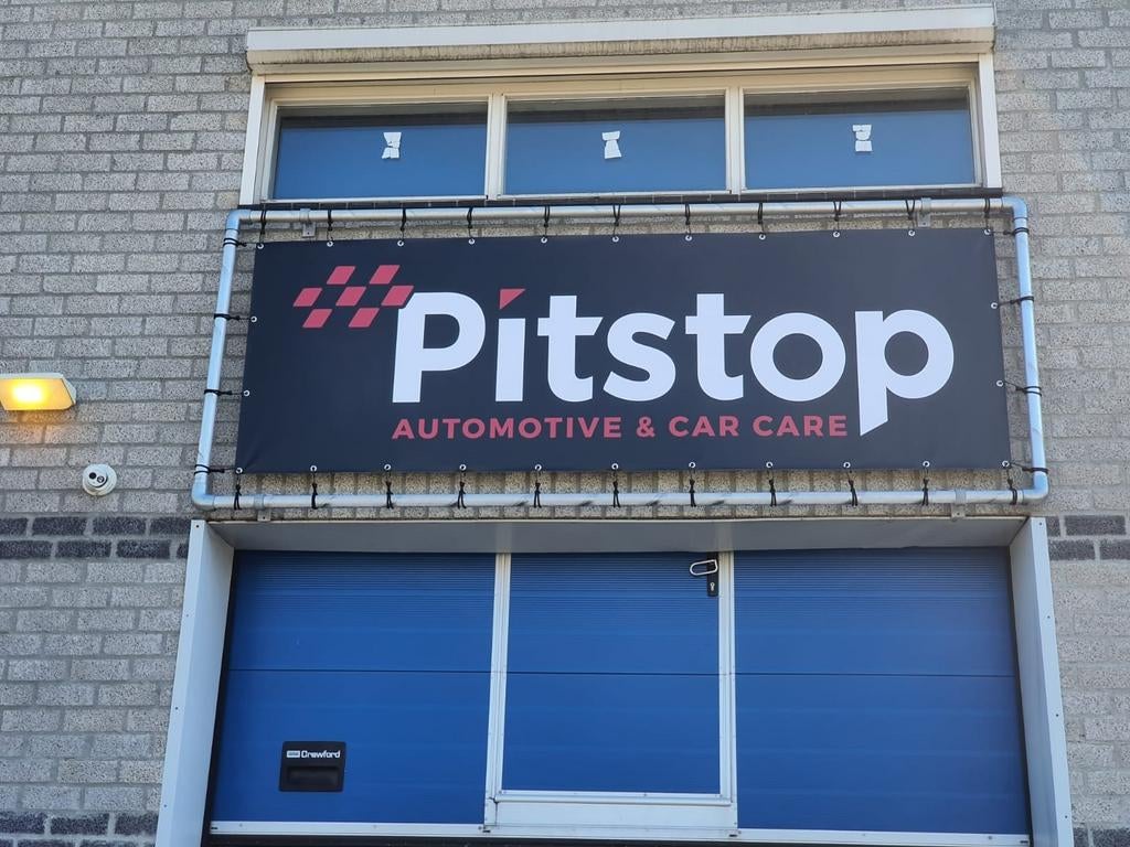 Pitstop detailing, polijsten,koplamp,interieur,coating