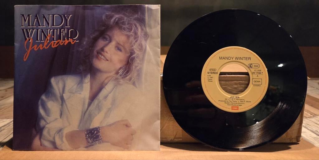 Mandy Winter - Julian, 7 inch, Single, Ophalen of Verzenden, Zo goed als nieuw